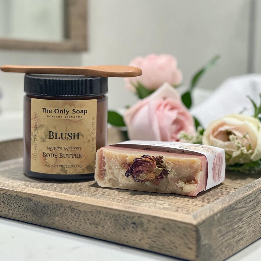 Blush, Floral bouquet with Suede & Musk